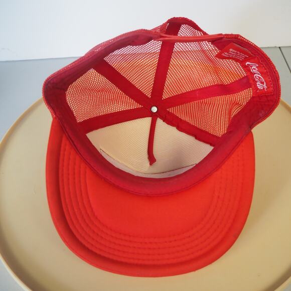 Coca Cola Snap Back Trucker Hat Cap Mesh Red White Retro Classic Patch OSFM - Picture 6 of 9